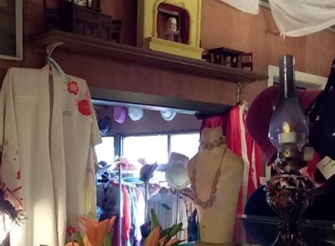 Mauzie's Most Marvellous Vintage - VIC Tourism 2