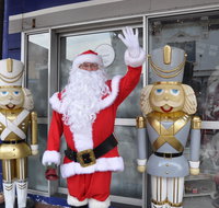 Mrs Claus and Santa - VIC Tourism