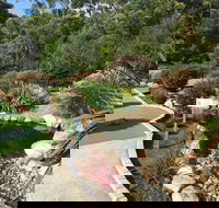 18 Hole Mini Golf - Club Husky - VIC Tourism