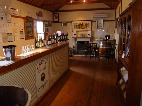 Grove Estate Wines - VIC Tourism 1
