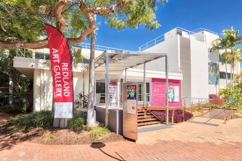 Redland Art Gallery - VIC Tourism 0