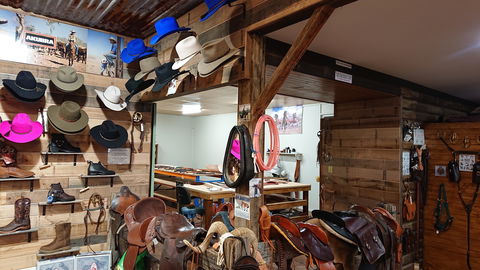 Simon Martin Whips & Leathercraft - VIC Tourism 2