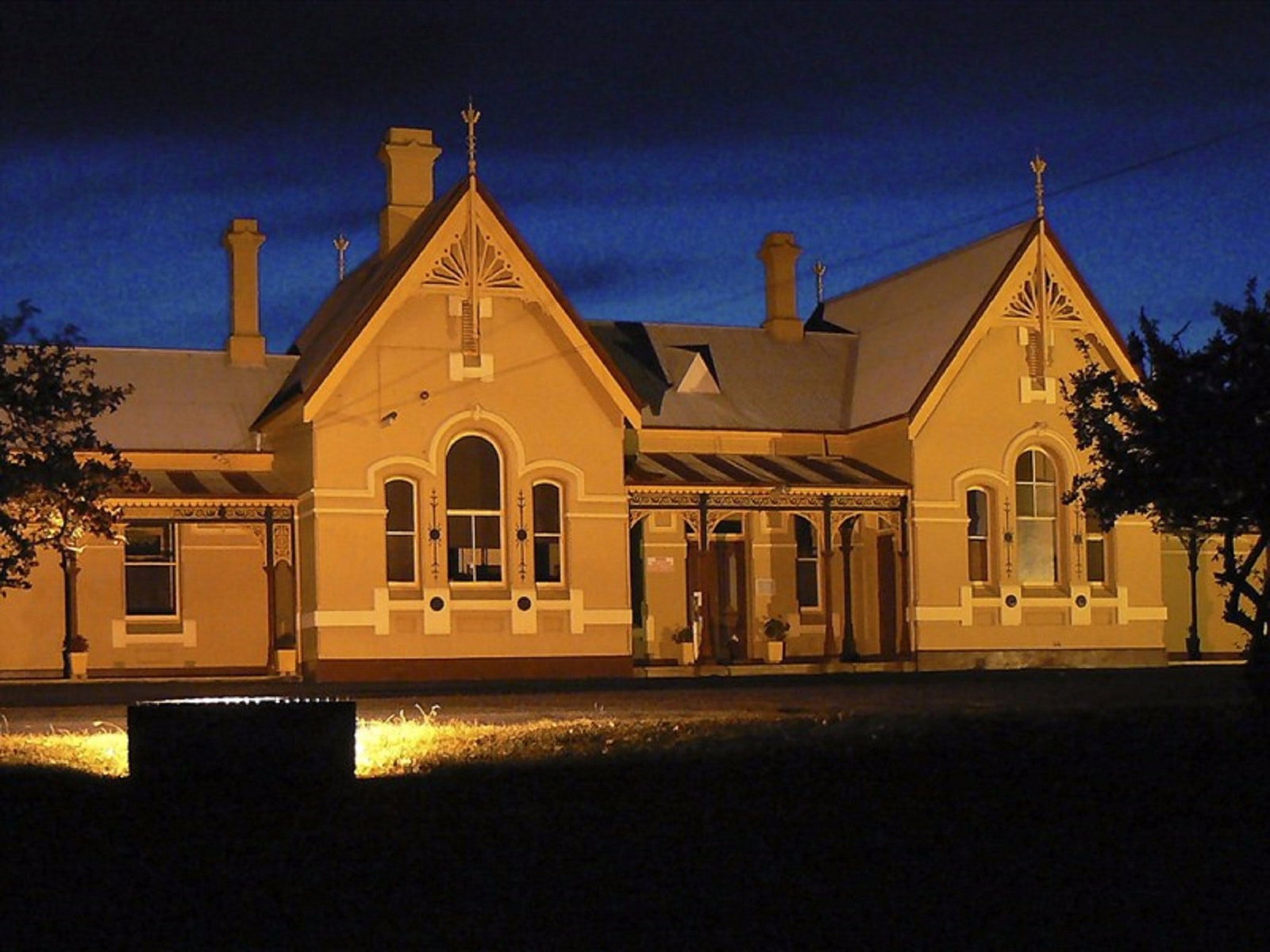 Willsons Downfall NSW VIC Tourism