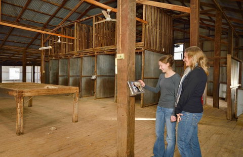 Yanga Woolshed - VIC Tourism 0