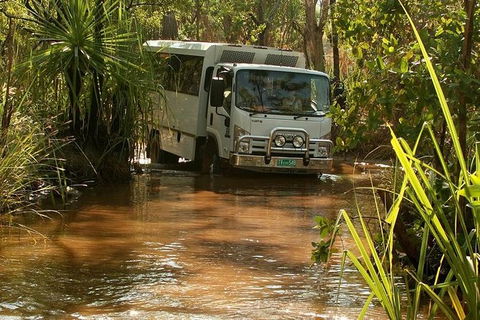 Footprints Of Kakadu 4WD Tour - VIC Tourism 3