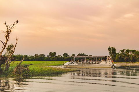 Footprints Of Kakadu 4WD Tour - VIC Tourism 1