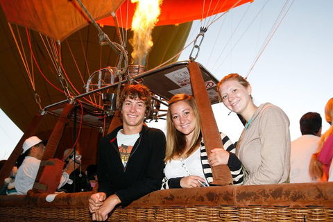 Hot Air Ballooning Tour From Cairns - VIC Tourism 5