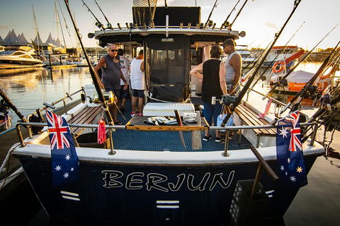 Fishing In The Marina Mirage - VIC Tourism 0