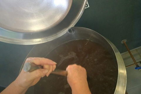 Hands On Brewing Experience - VIC Tourism 1