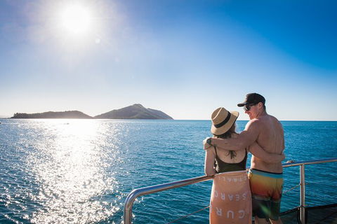 Day Sail The Whitsunday Islands On Atlantic Clipper From Airlie Beach - VIC Tourism 5