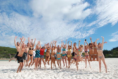 Day Sail The Whitsunday Islands On Atlantic Clipper From Airlie Beach - VIC Tourism 1