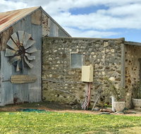 Kangaroo Island Food and Wine Trail Tour - VIC Tourism