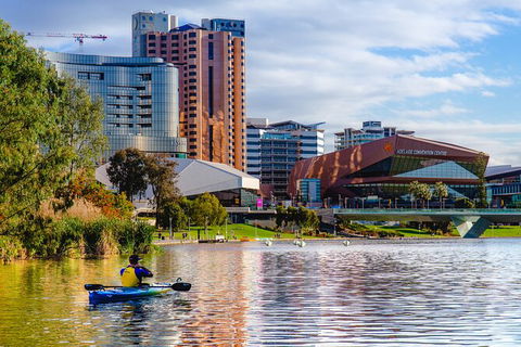 Adelaide City Kayak Tour - VIC Tourism 7