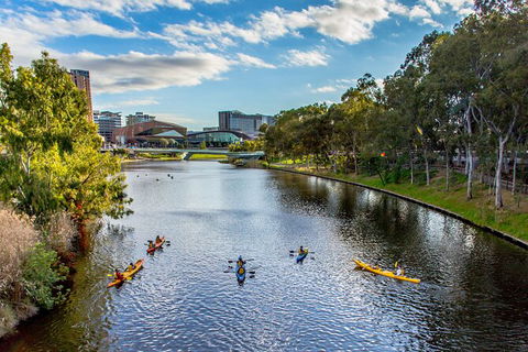 Adelaide City Kayak Tour - VIC Tourism 6