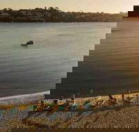 Stand up paddle board hire - VIC Tourism
