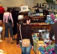 Darriwill Farm Lorne - VIC Tourism