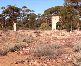 Southern Cross WA VIC Tourism