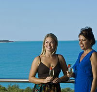 Roebuck Bay - VIC Tourism