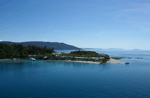 Island Parasail - VIC Tourism 5