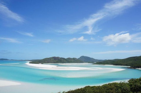 Whitsunday Dive Adventures - VIC Tourism 0