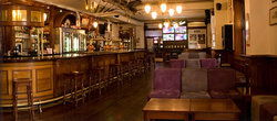 Coopers Alehouse At The Earl - VIC Tourism 1