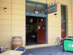 Paddy Maguires - VIC Tourism 0