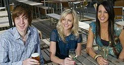 Highland Park Family Tavern - VIC Tourism 2