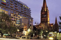 Martini Bar - VIC Tourism 3