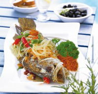 Siam Samrarn Thai Restaurant - VIC Tourism