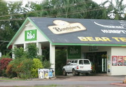 Humpty Doo Hotel - VIC Tourism 0