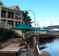 The Woodport Inn - VIC Tourism
