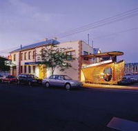 Waterfront Hotel - VIC Tourism