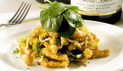 Steeds Club Grill & Bar - VIC Tourism 1