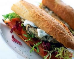 Summer Hill Hotel - VIC Tourism 2