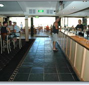 Bateau Bay Hotel - VIC Tourism