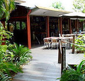 Lizard's Outdoor Bar and Grill - VIC Tourism