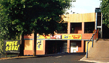 Royal Hotel Drouin - VIC Tourism 3
