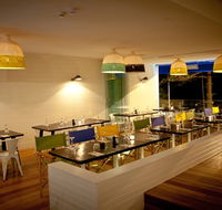 Deck Bar and Dining - VIC Tourism