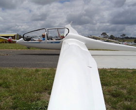 Bathurst Soaring Club - VIC Tourism 0