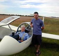 Waikerie Gliding Club - VIC Tourism