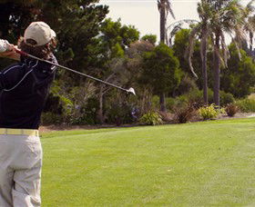 Safety Beach Country Club - VIC Tourism 0