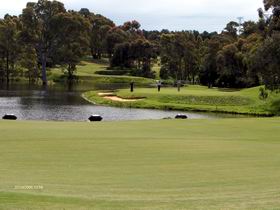 Flagstaff Hill Golf Club And Koppamurra Ridgway Restaurant - VIC Tourism 1
