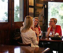 Four In Hand - VIC Tourism 0