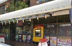Chittaway Bay Tavern - VIC Tourism 0
