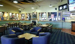 Twin Willows Hotel - VIC Tourism 2