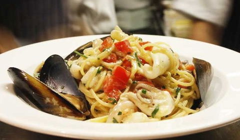 Olivo Restaurant - VIC Tourism 1