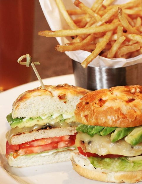 Yardhouse Bar & Brasserie - VIC Tourism 0