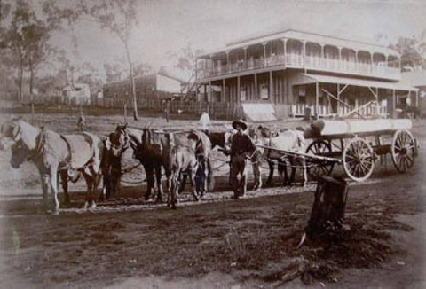 Grand Hotel Many Peaks - VIC Tourism 3