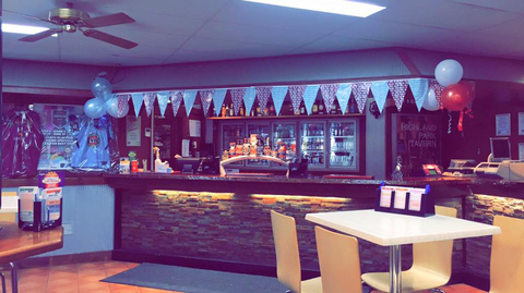 Highland Park Tavern - VIC Tourism 1