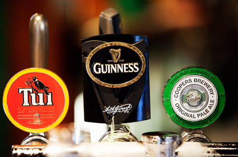 O'Malley's Irish Pub - VIC Tourism 3